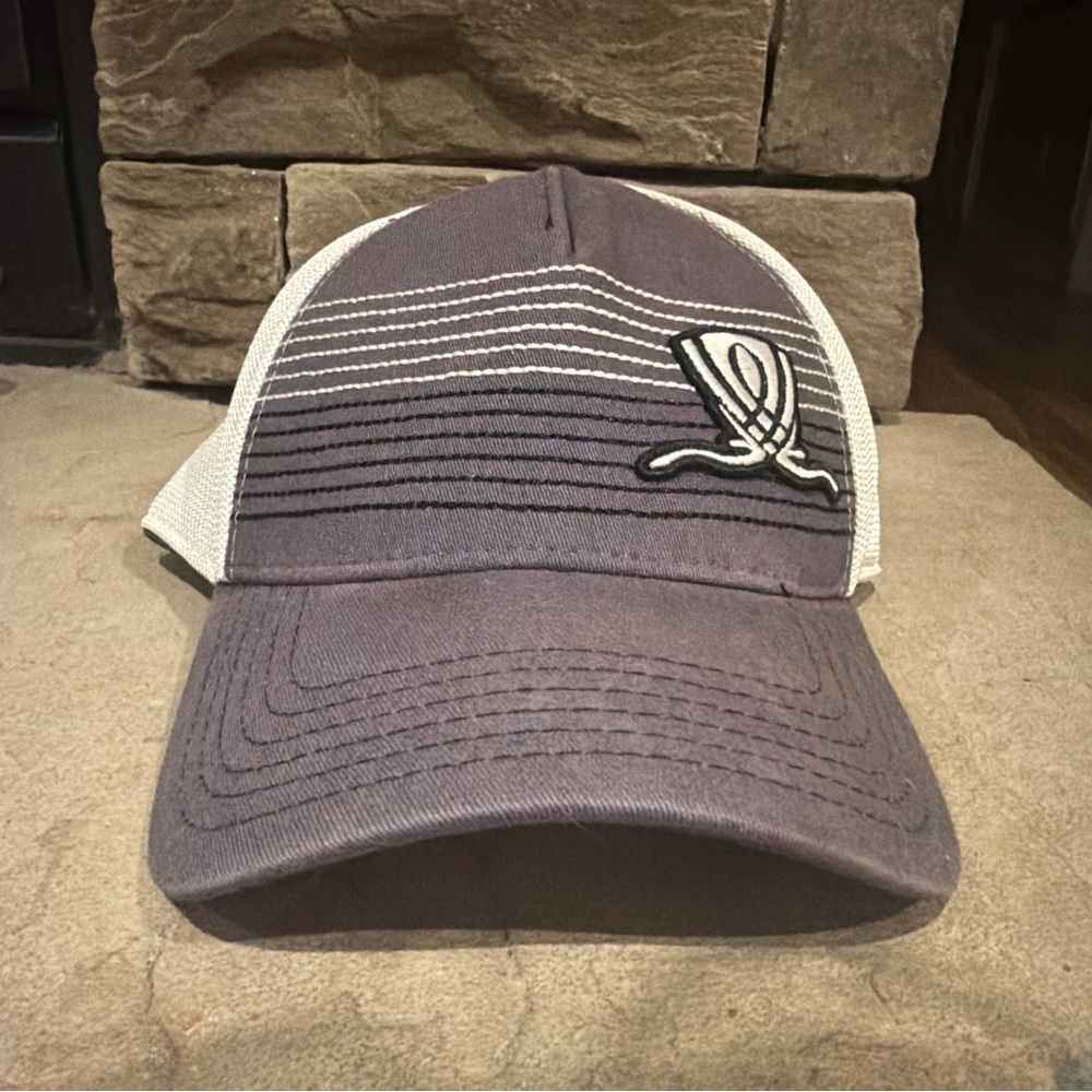 Encore Las Vegas Resort Trucker Hat – Official Wynn Resorts Merchandise